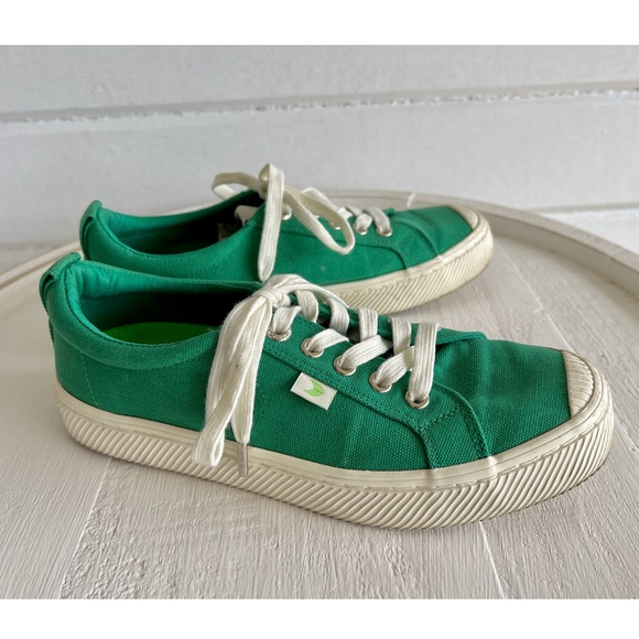 Cariuma Shoes Cariuma Canvas Low Top Lace Up Sneakers Green Us 7 2 Poshmark
